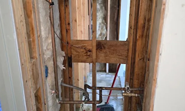 Frozen Pipe Water Removal in Brevard, NC